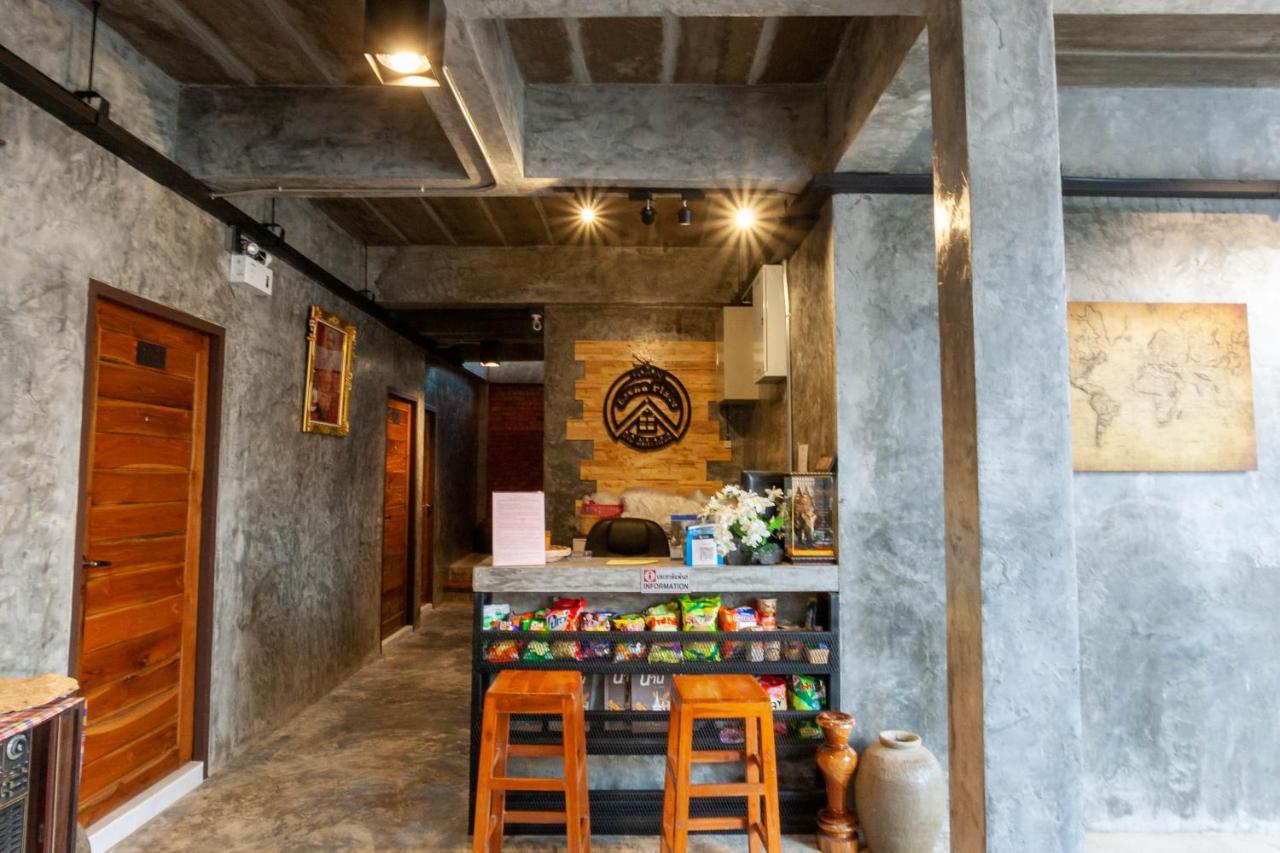 Nan Arena Place 外观 照片